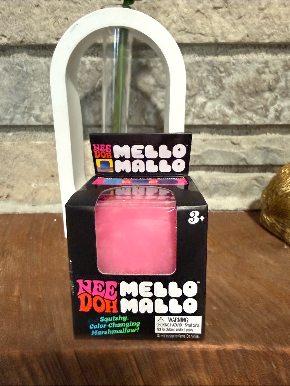 NEE DOH Mello Mallo Pink Color-Changing Squishy Toy